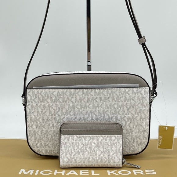 Michael Kors Large EW Zip Chain Xbody Bag & Card Case Wallet - Picture 4 of 11